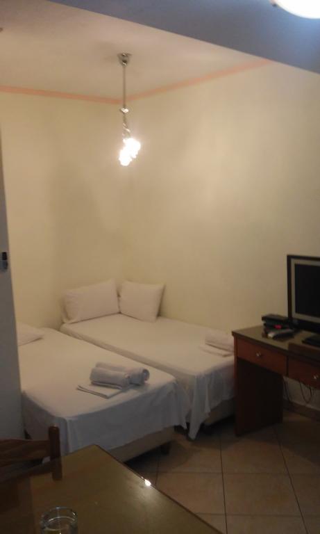 Balkan House Potos Kamer foto
