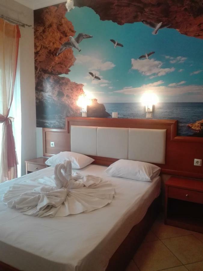 Balkan House Potos Buitenkant foto